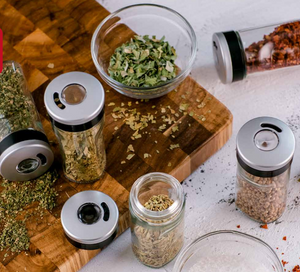 KitchenGet - Spice Jars Storage Set - 6 Glass Shaker Pots - Each Jar Bottle 80 ml.